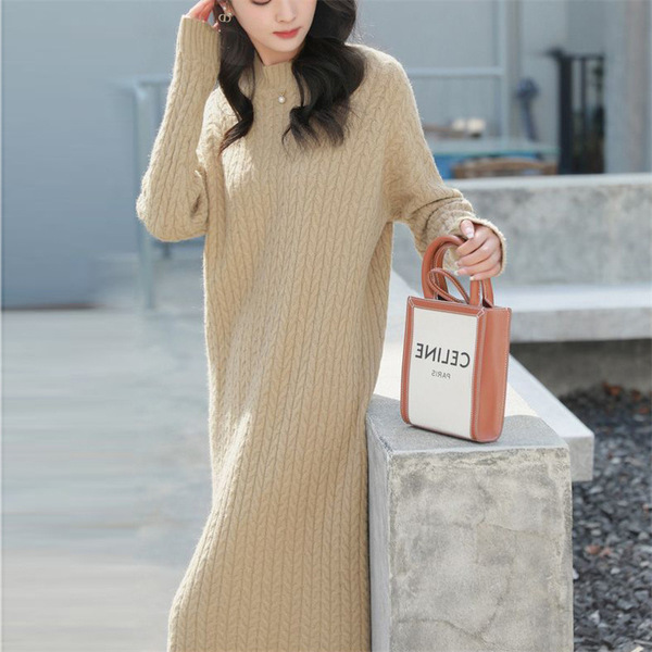 Long demi-season solid color sweater with a round collar