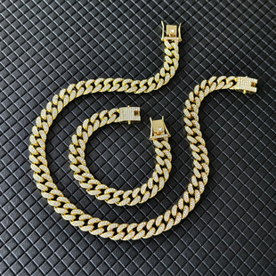 �W���������Գ���肝M荽����13mm�Ű������ʿ�Ԛ�羳�Ʒ�S