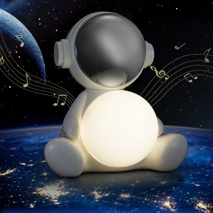 Astronauta altavoz bluetooth RGB lámpara de escritorio colorido ambiente lámpara recargable dormitorio estudio lámpara creativa decoración del hogar