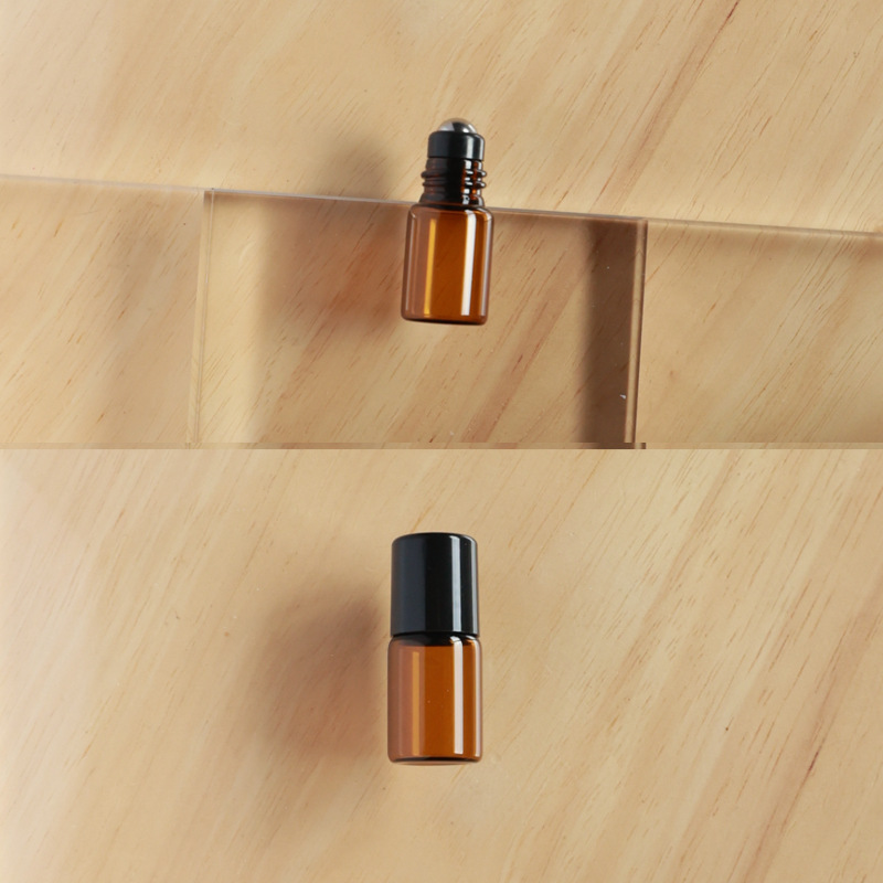 Botella roll-on para aceites esenciales cosméticos, botella marrón para aceites esenciales, botella transparente para reactivos, botella roll-on de vidrio, botella de perfume ámbar.
