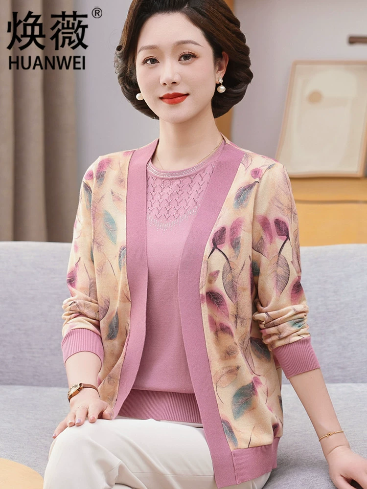 Новый весенний костюм-двойка для мам среднего и пожилого возраста, трикотажные изделия, летние футболки с короткими рукавами ко Дню матери, топы