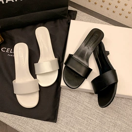 女式时装单鞋;女式皮靴;乐福鞋