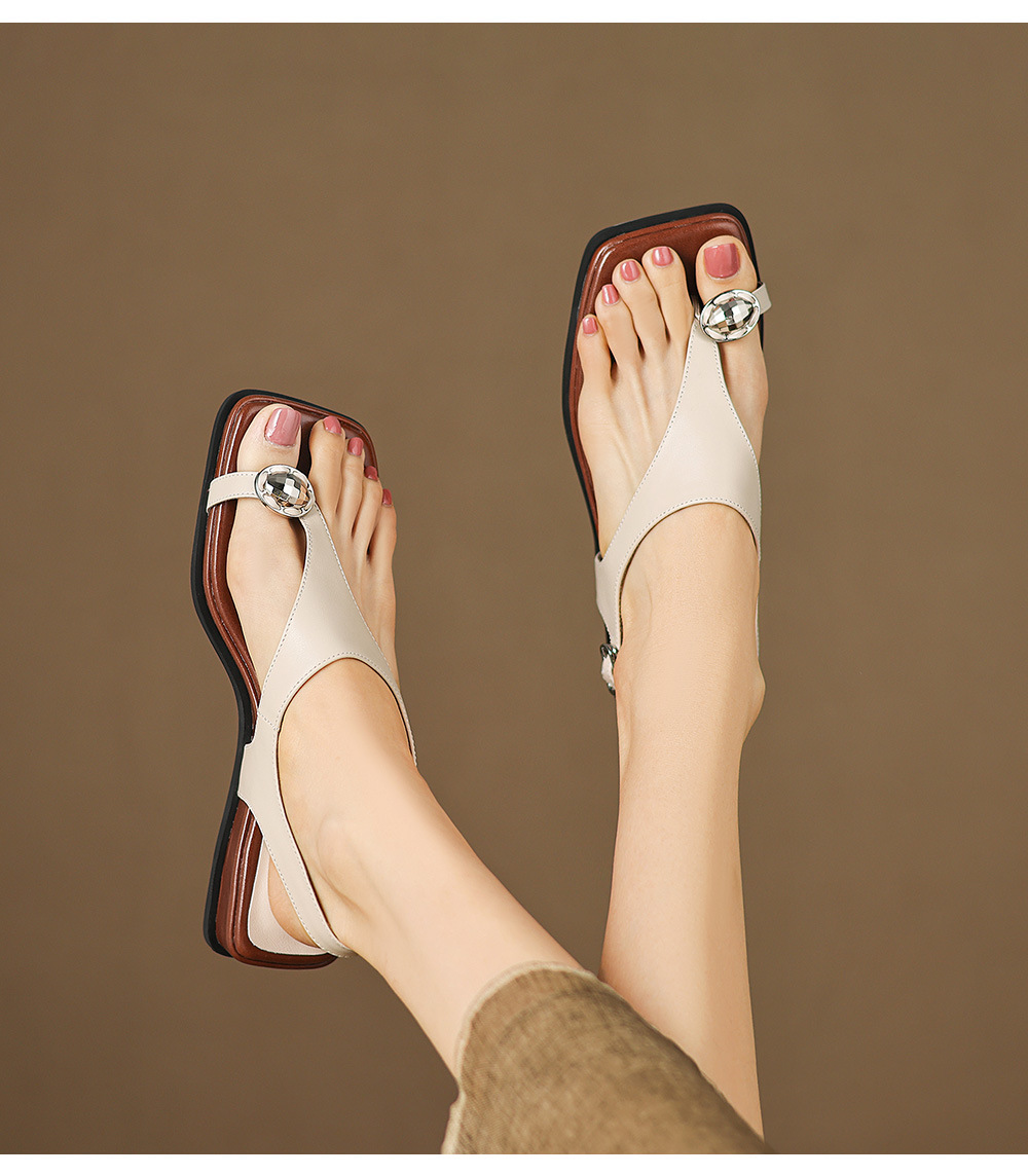 Sandal xỏ ngón nữ đế bệt phong cách nghỉ dưỡng — màu vàng chi tiết 8