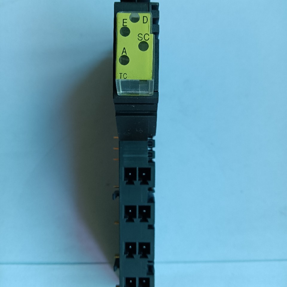 全新原装进口模块IC220MDD850A