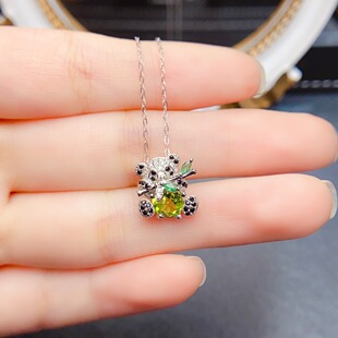 New Natural Peridot Pendant S925 Silver Inlaid Main Stone 6*6mm Versatile Popular Trendy Women's Jewelry Wholesale