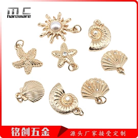 钮扣;挂饰挂件;金属工艺品