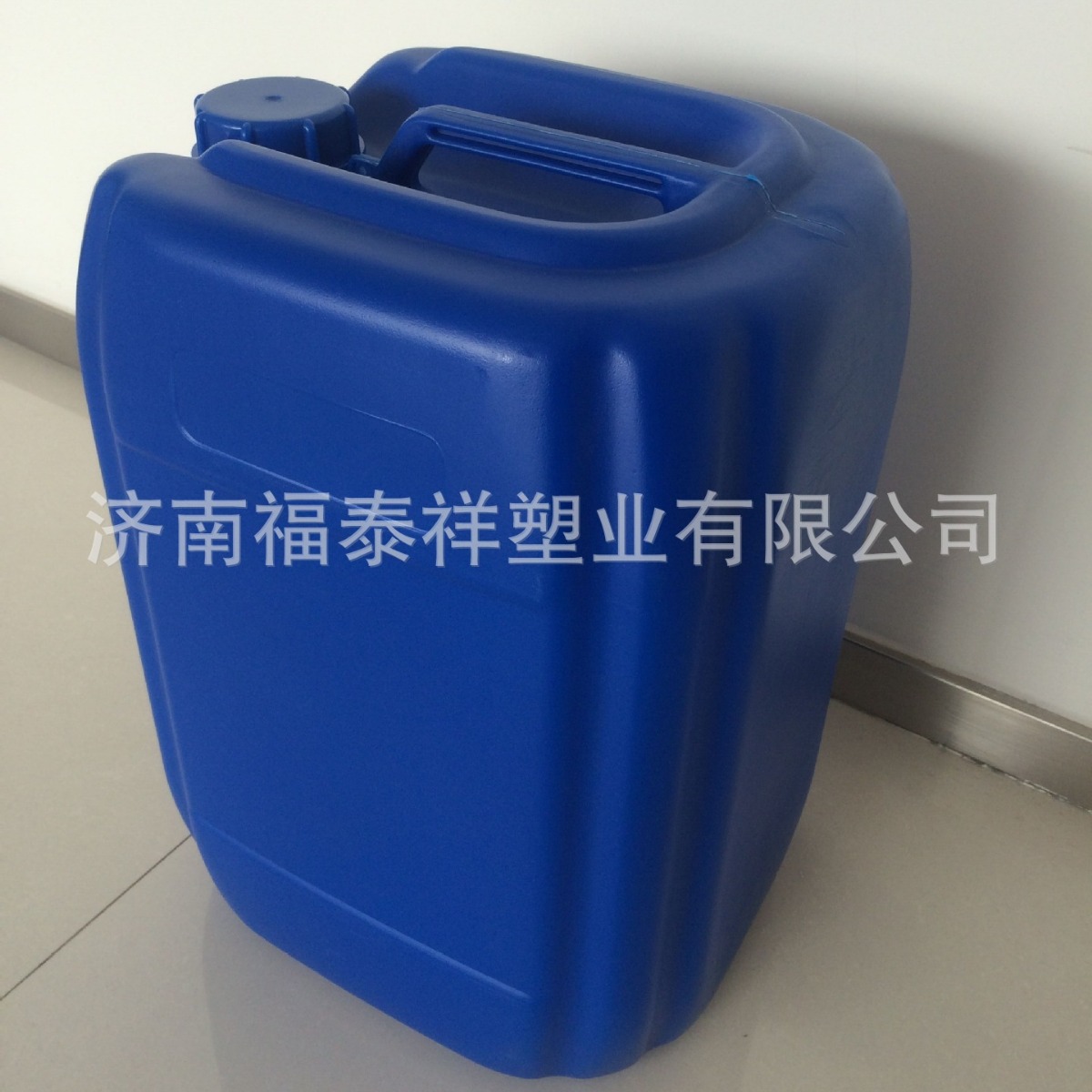 厂家供应塑料桶蓝色25L塑料桶堆码桶 济南福泰祥 13355419817李