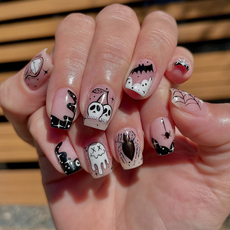 European and American Style 24-Piece Short Square Wearable Nails Halloween Series Spider Bat Nail Stickers Fake Nails European and American Style 24-Piece Short Square Wearable Nails Halloween Series Spider Bat Nail Stickers Fake Nails