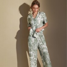 ���_˹�޲��¿�˯��Ů�������|�ض����L��Ҿӷ����b�＾1001