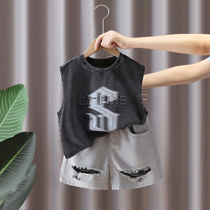 7399 Traje de chaleco de verano para niños 2025 Nuevo estilo de verano para niños Ropa sin mangas de moda de verano hermoso traje de dos piezas de verano