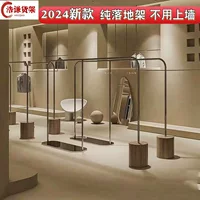 2024 новый магазин одежды витрина из цельного дерева напольные каменные стойки из нержавеющей стали женские полки витрины деревянный пирс