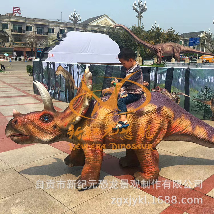 Nuevos productos de simulación de gran dinosaurio de viaje de automóviles eléctricos plaza centro comercial parque de juegos luminoso y sonido equipo de juegos se puede personalizar