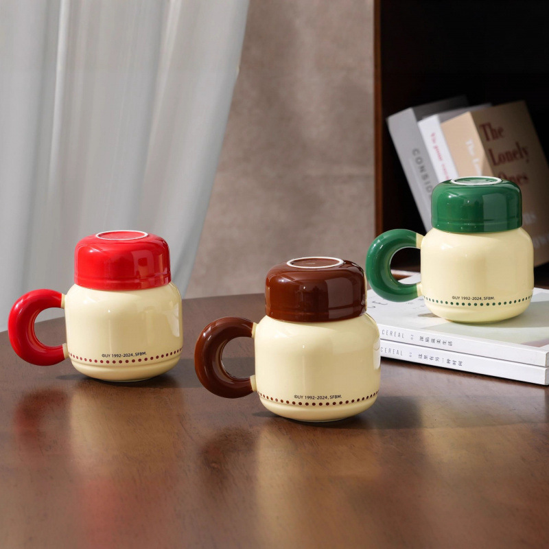 Crayón pequeño nuevo tarjeta de cerámica dormitorio hogar de alto valor con tapa pareja regalo de cumpleaños taza de agua de gran capacidad taza