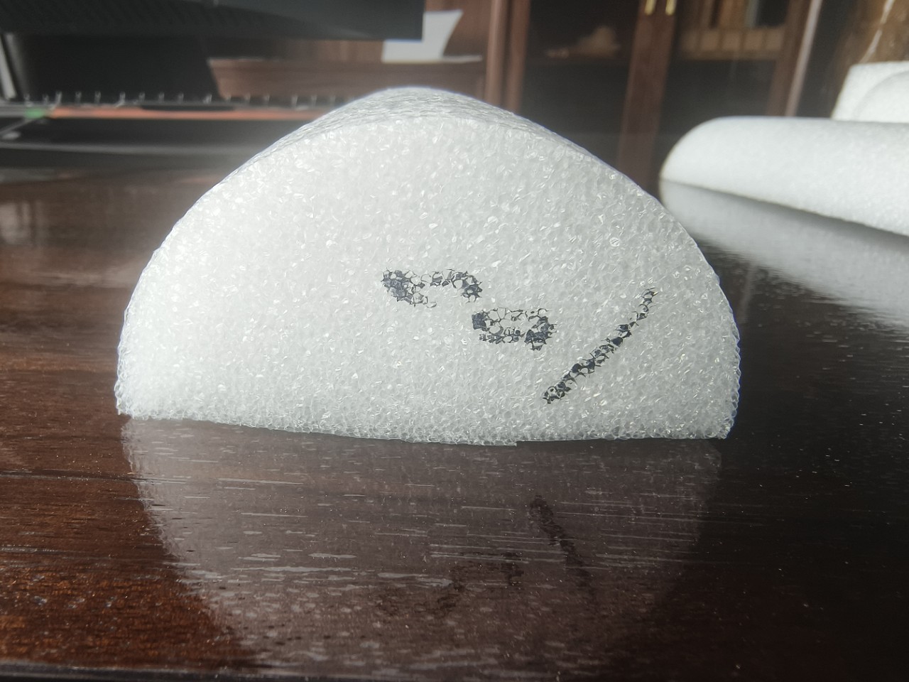 聚乙烯半圆减震泡棉条 聚乙烯弧形海绵垫 异形切割一体成型半圆