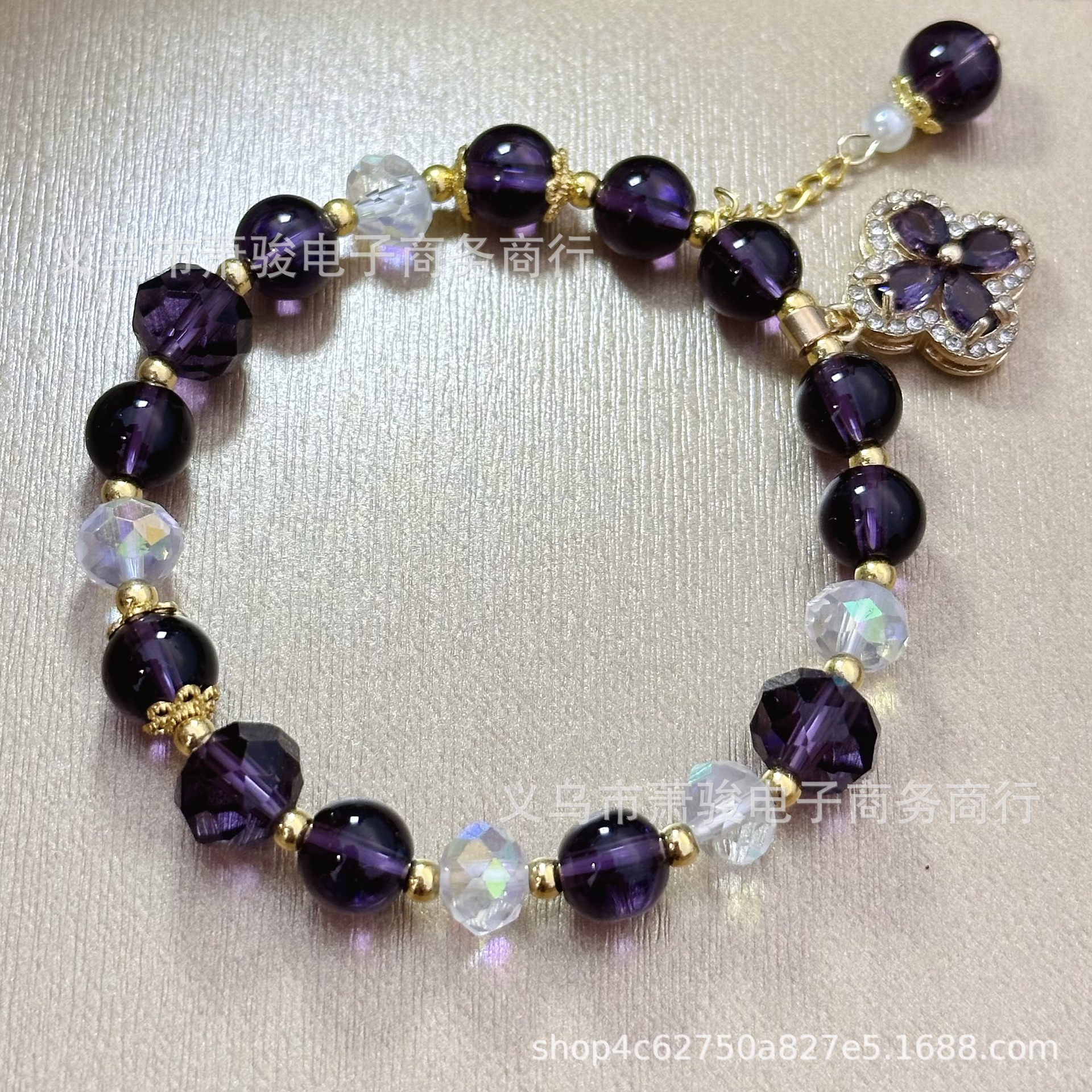 19DD14BB77D11E1F9A0A052EBB9CA5