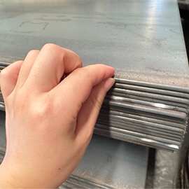 江苏现货热轧钢板q235b板材开平板热轧板卷铁板切割冲孔宝钢正品