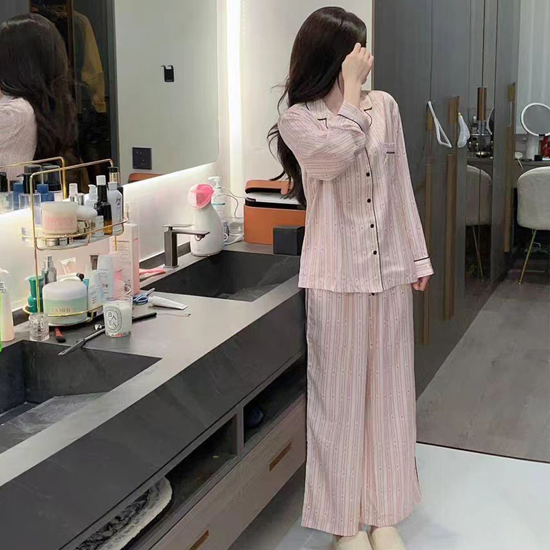 Weimi artificial silk home wear can be worn outside silky high-grade ice silk pajamas long sleeve women Weimi artificial silk home wear can be worn outside silky high-grade ice silk pajamas long sleeve women