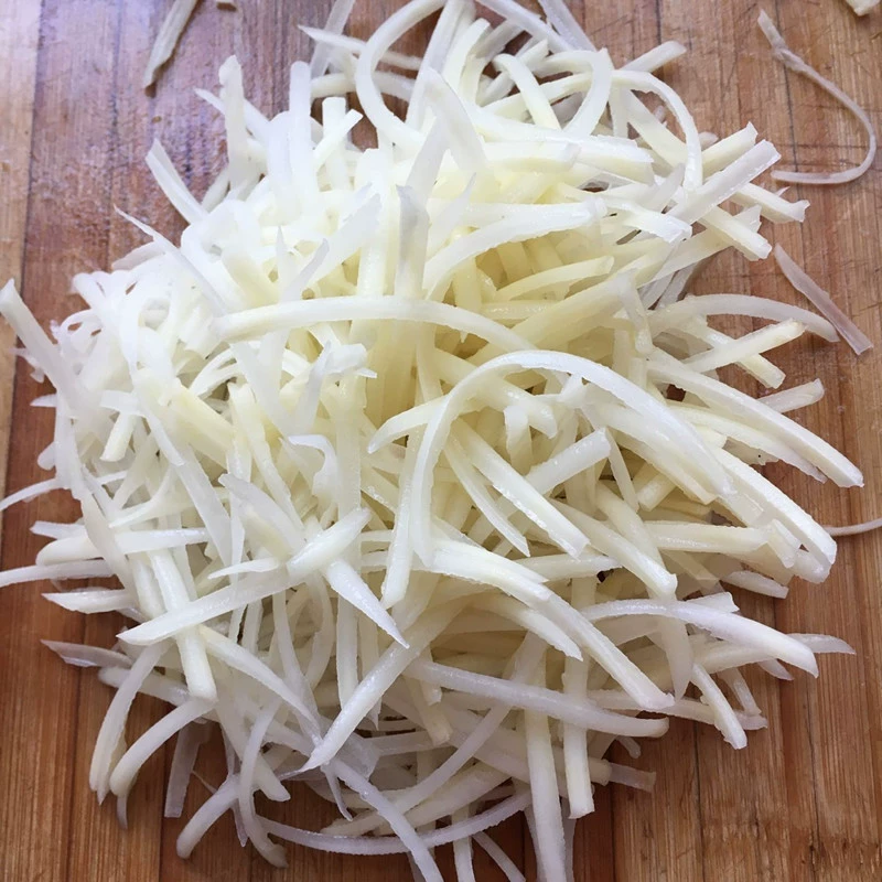 Устройство резки: shaved shredded картофель; терки для натирания и резки доски для толкания морковной шелковицы, пластиковая тонкая круглая проволока; трение шелк