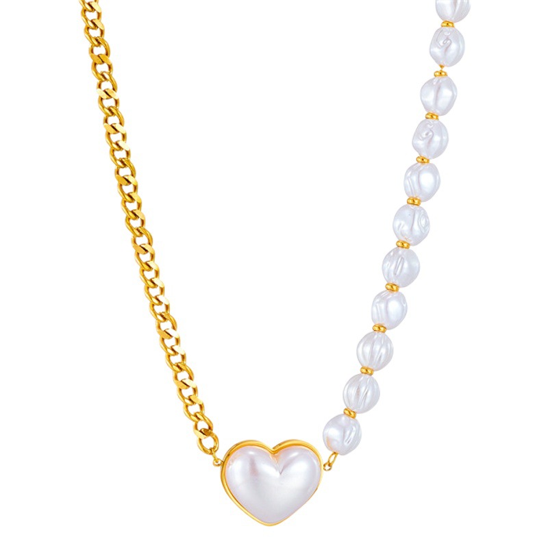 Collar de perlas y corazón en acero titanio