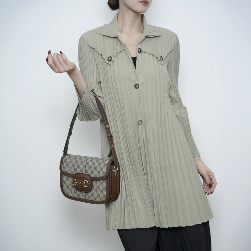 Japanese-Style Spring and Autumn New Elegant Coat, Issey Miyake Style Casual Mid-Length Buttoned Oversized Trench Coat for Women, European and American Cross-Border Japanese-Style Spring and Autumn New Elegant Coat, Issey Miyake Style Casual Mid-Length Buttoned Oversized Trench Coat for Women, European and American Cross-Border