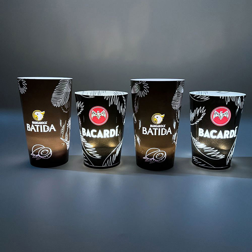 Fabricante LED taza luminosa de agua de inducción luminosa taza de agua bar cerveza taza de regalo atmósfera taza de bebida de plástico