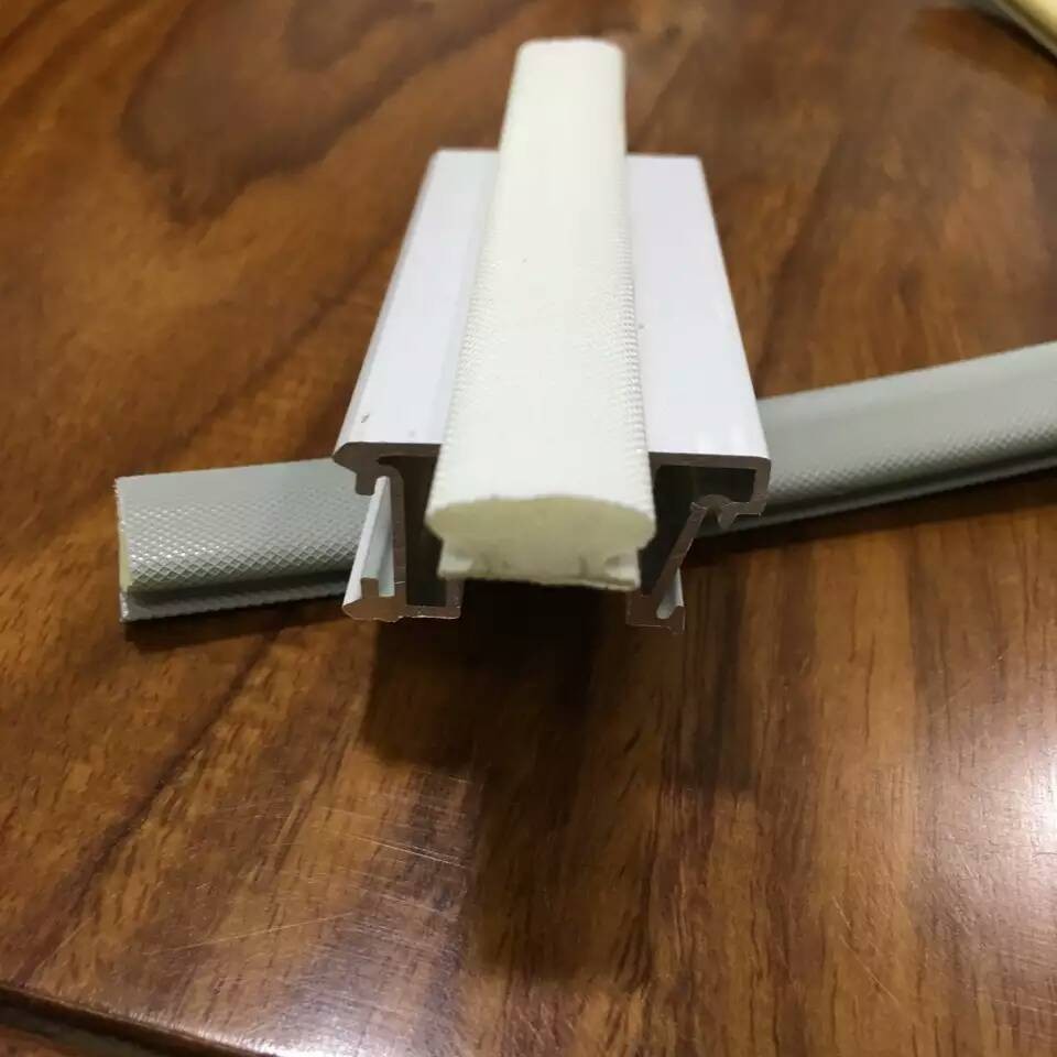 衣柜移门推拉门pu包覆穿插防撞条包布海绵防撞条卡条移门毛条