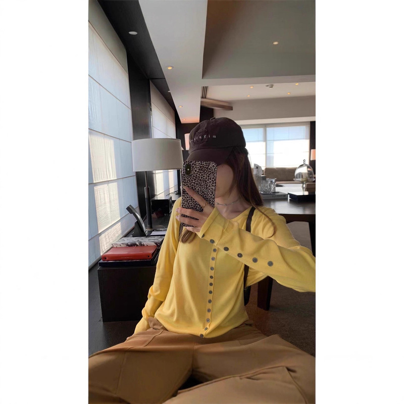 Autumn New Mango Pudding Korean Style Early Autumn Cardigan Women's 2025 New Relaxed Knitwear Top