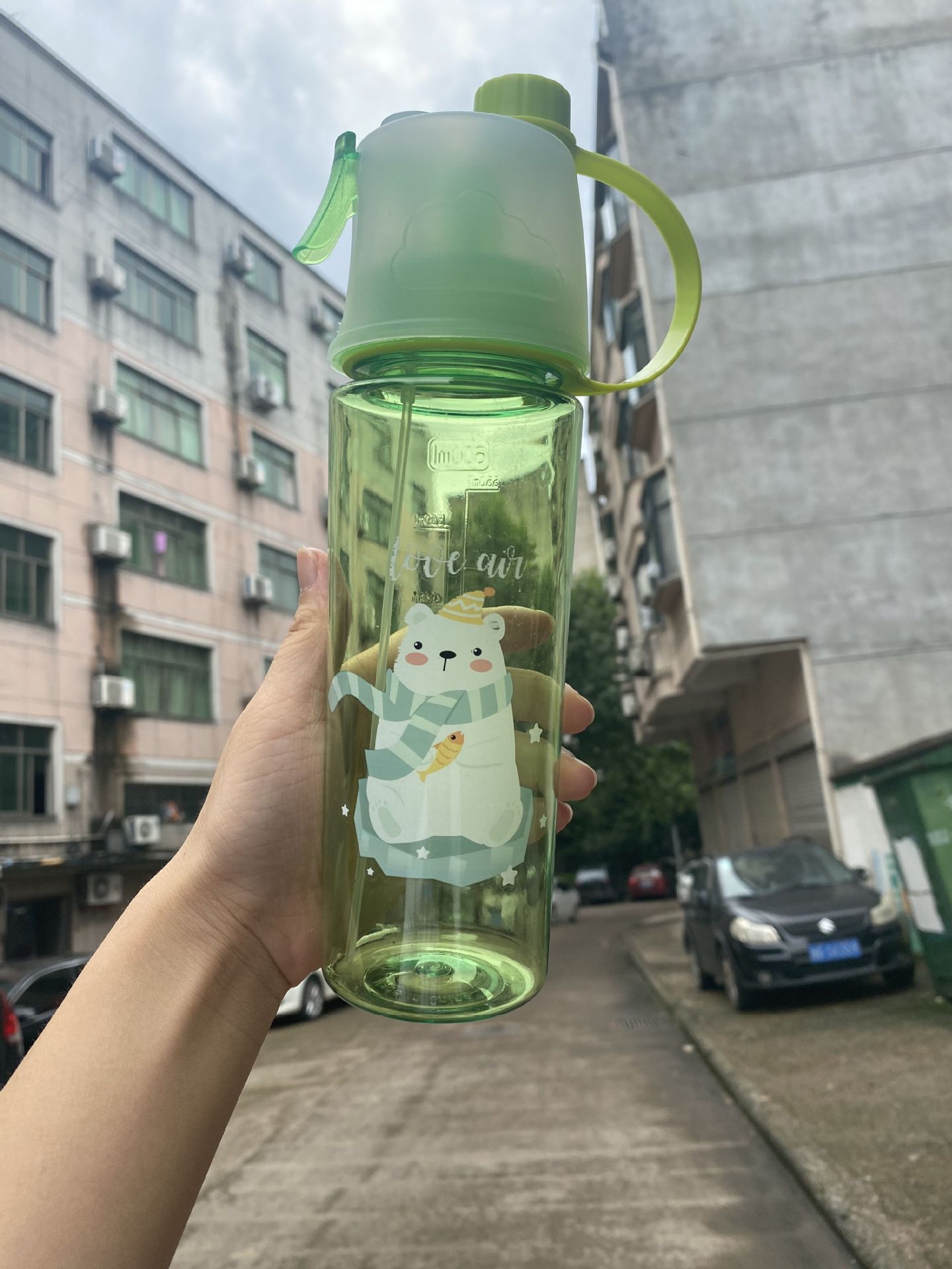 18643165342_207141358