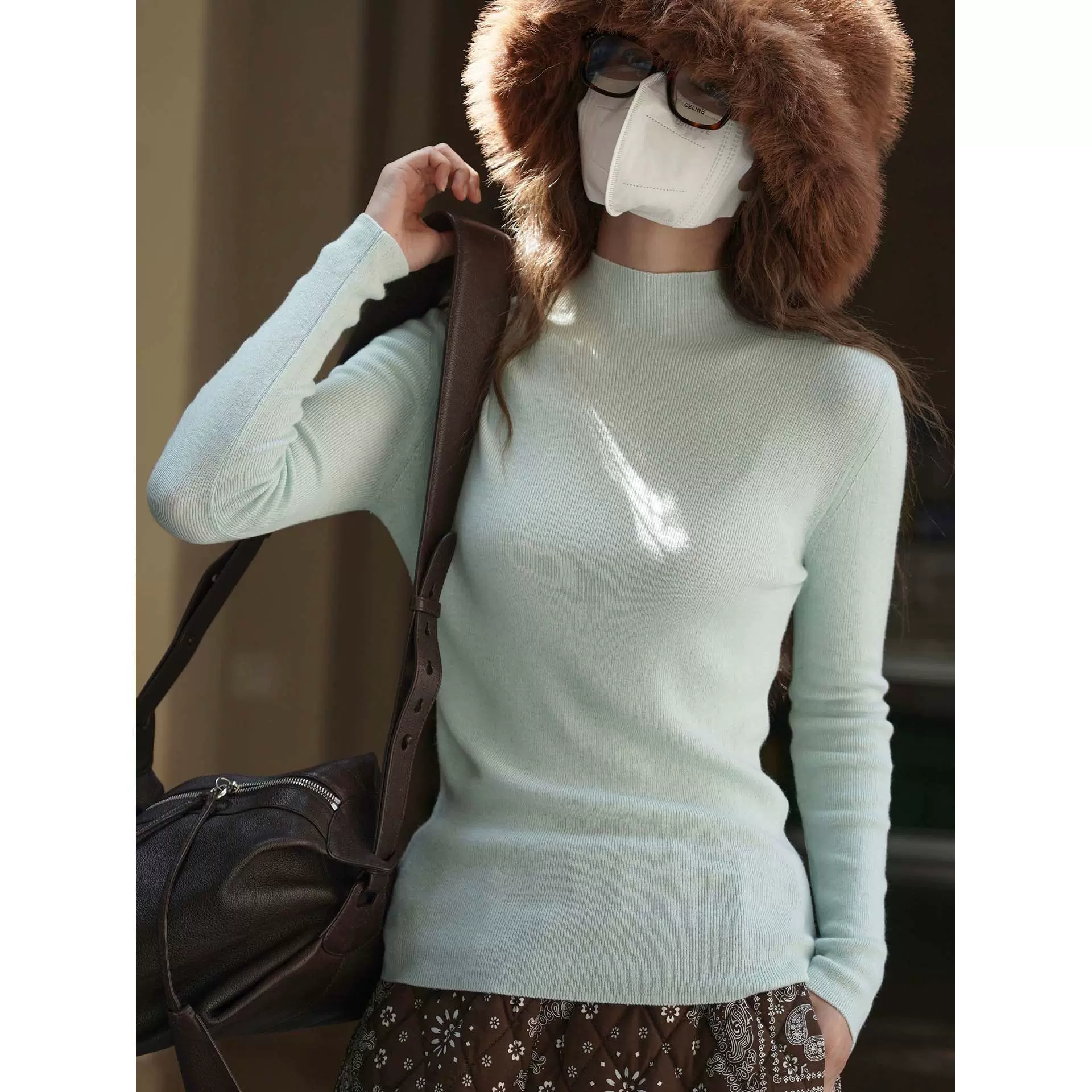 卢浮冬季新款韩系气质修身半高领针织羊毛打底衫休闲显瘦上衣女