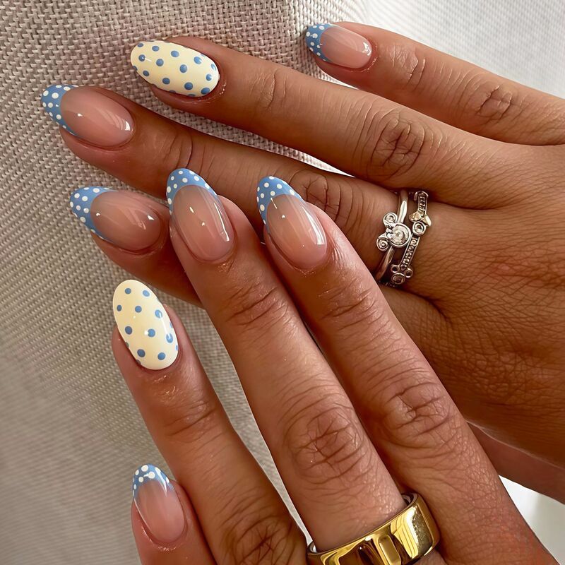 Hailey's French-style blue and white polka dot press-on nails, ultra-short almond shape, cross-border bestseller, summer hot girl nail patches