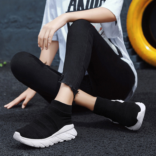 New Knit Socks Shoes Slip-On Mesh Shoes for Couples, Large Size Lightweight Men's Casual Shoes Men's Sports Shoes