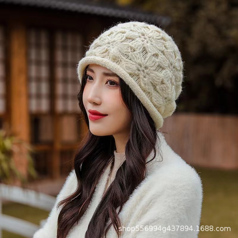 手工钩花帽子女秋冬百搭保暖柔软花朵套头帽双层针织毛线帽包头帽