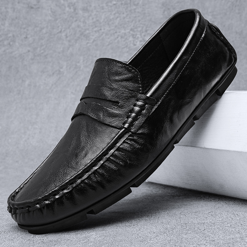 Zapatos de cuero en vivo para hombres 2025 nuevos zapatos de negocios británicos transpirables con suela suave zapatos casuales perezosos con un pie de zapato