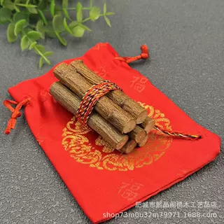 东南老桃木树枝五色线桃树枝床头棍压惊婴儿童宝宝哭孕妇学生挂件