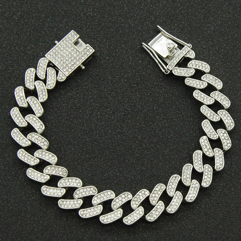 Fashion full diamond rhombus alloy necklace wholesale