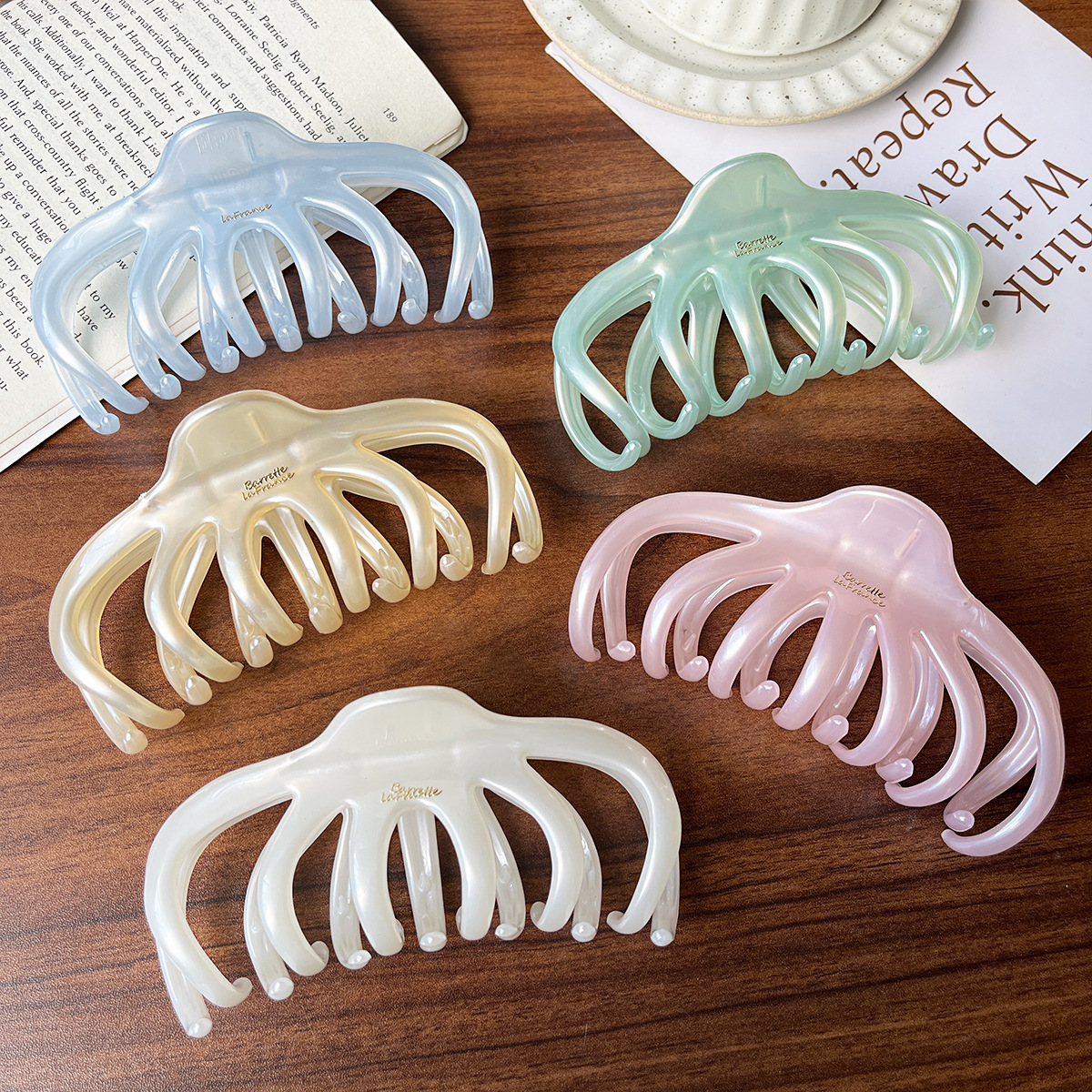 plástico francés simple textura crema calabaza clip de agarre toque de cabello disco de cabello detrás del cerebro clip de pescado de alta calidad agarre de cabello