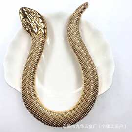 订 制打孔西装帽饰前胸套扣挂钩鞋子u形扣打结工厂爱心环形扣金属