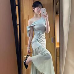 法式绿色网纱拼接连衣裙子女夏季2025新款气质绝美高级感包臀长裙