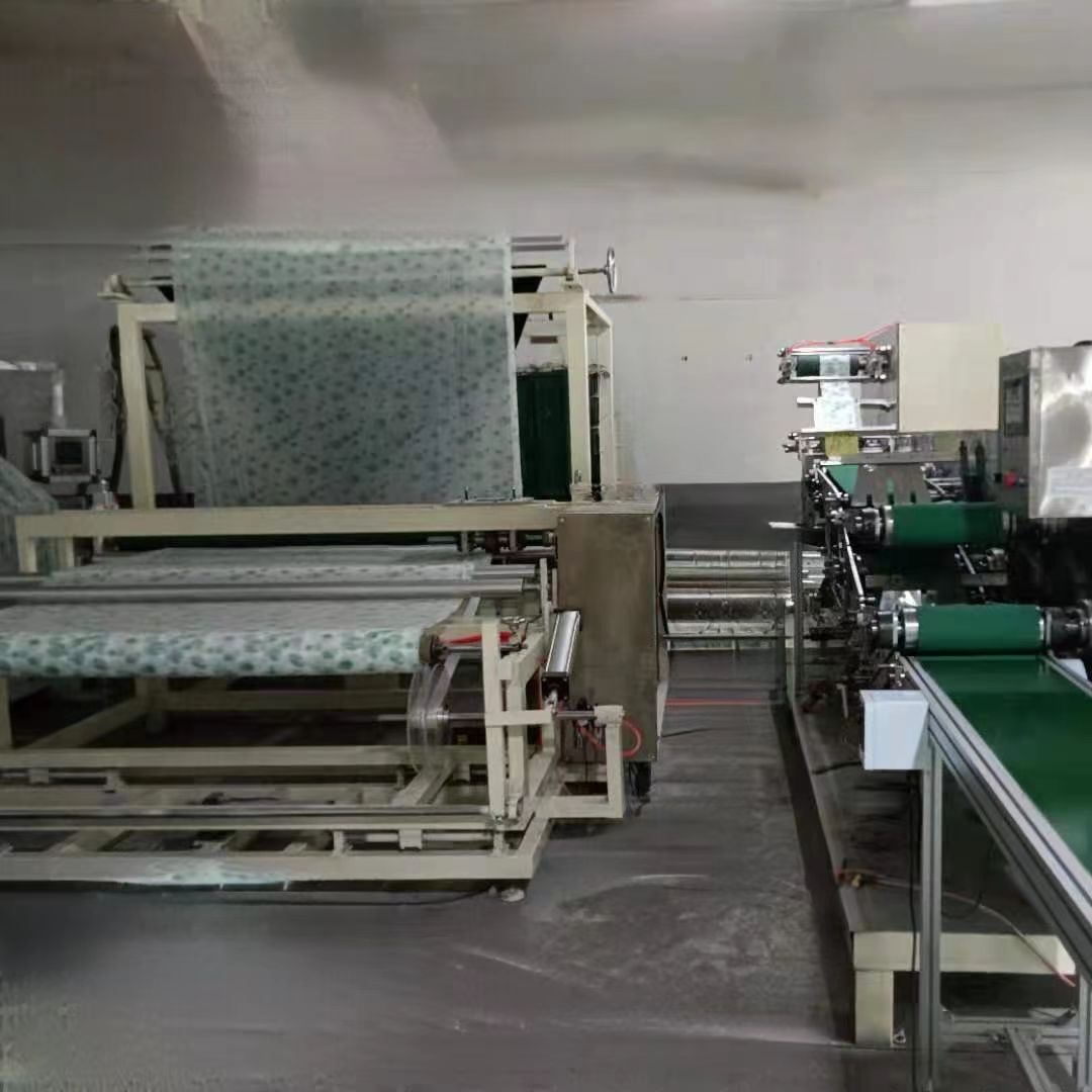 浴帘折叠机械一次性用品床单机设备毛巾浴巾机器布艺非织造布设备