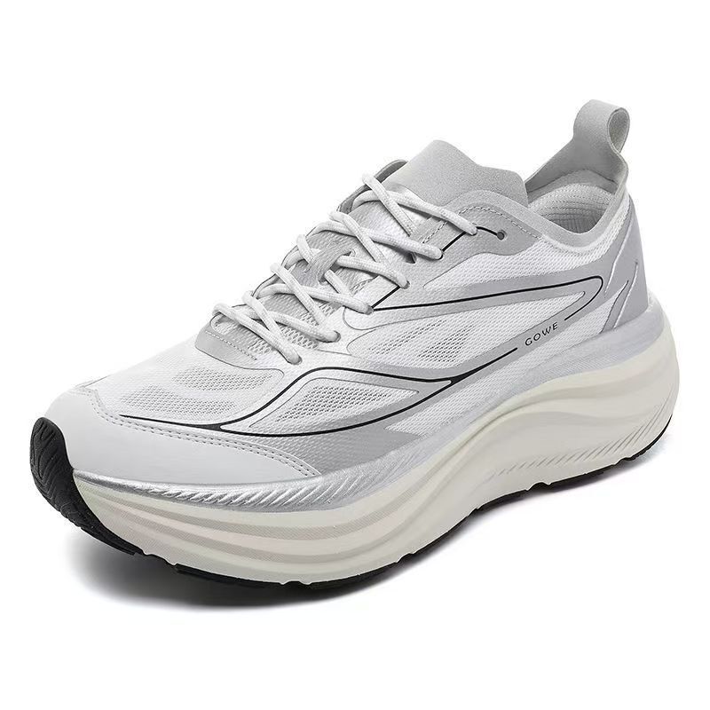 Cross-border oversized socks and shoes, men's slip-on shoes, spring/autumn flyknit athletic breathable mesh shoes, Korean style versatile slip-on shoes Cross-border oversized socks and shoes, men's slip-on shoes, spring/autumn flyknit athletic breathable mesh shoes, Korean style versatile slip-on shoes