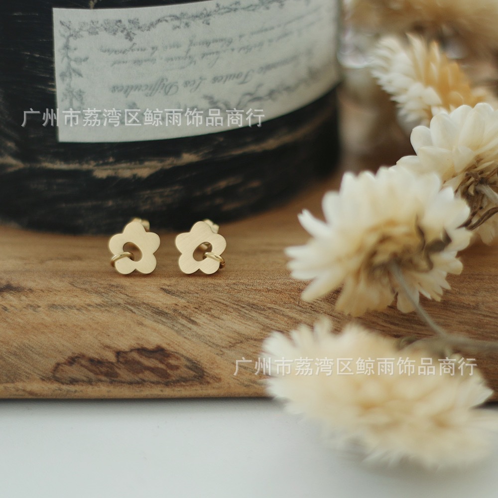 Korean Daisy Flower Small Flower Matte Ring Earrings Titanium Steel 18k Gold display picture 7