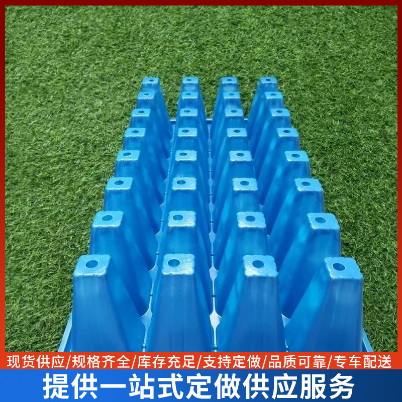 Greenhouse agricultural seedling trays, cucumber and tomato seedling plastic nursery trays, multi-hole breeding seedling trays Greenhouse agricultural seedling trays, cucumber and tomato seedling plastic nursery trays, multi-hole breeding seedling trays