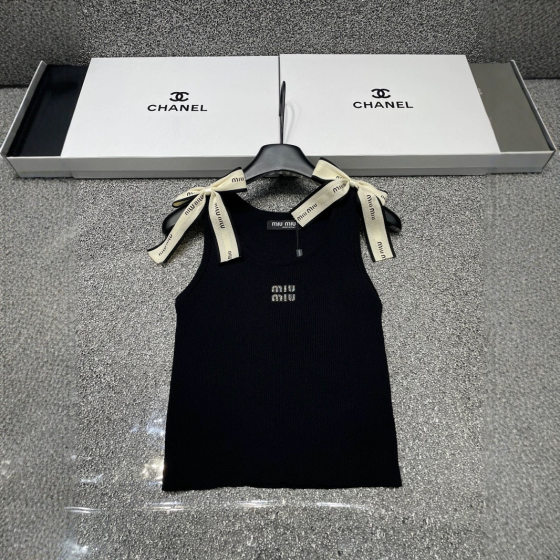 Mm24 Summer New Fashion Hot Diamond Letter Elegant Slimming Look Lace-Up Knitted Vest