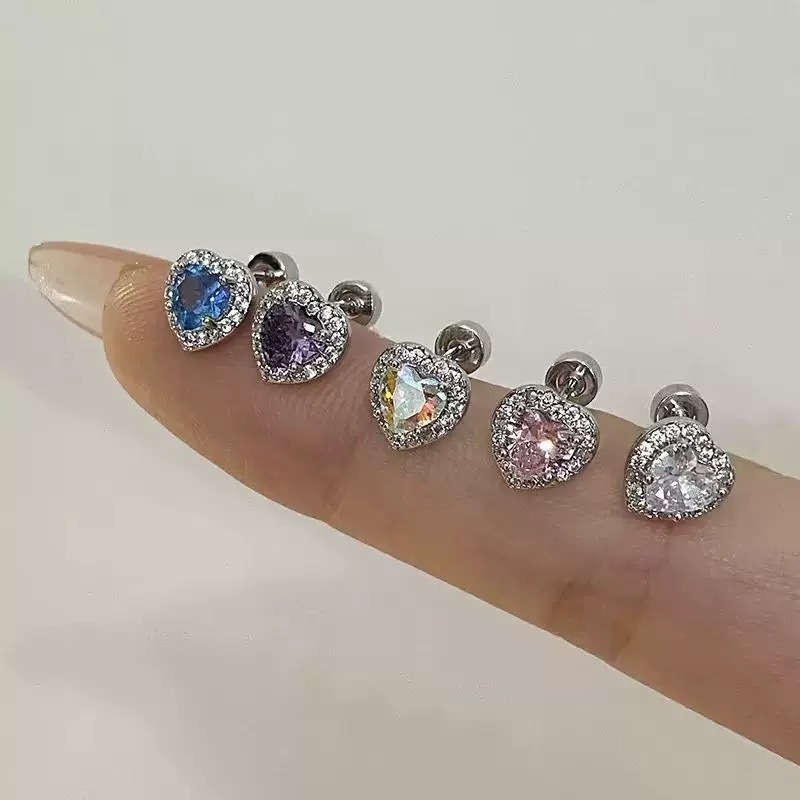 One full diamond love earring [pink]