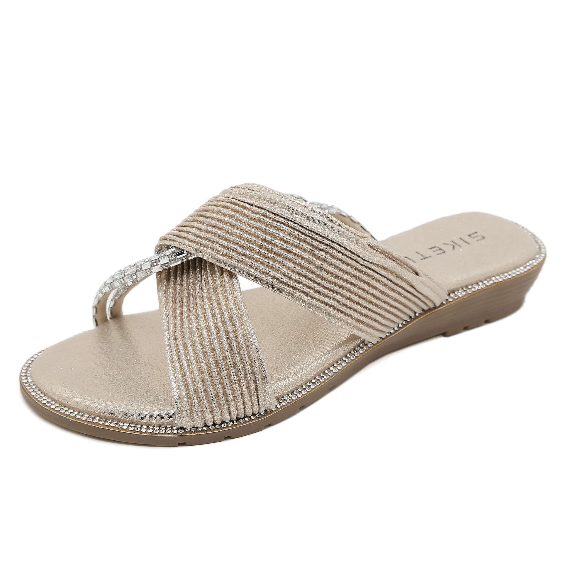 478-4 Nuevo 2025 Europa y los Estados Unidos zapatillas de diamante de talón bajo tamaño plano cómodo de moda transfronteriza para sandalias