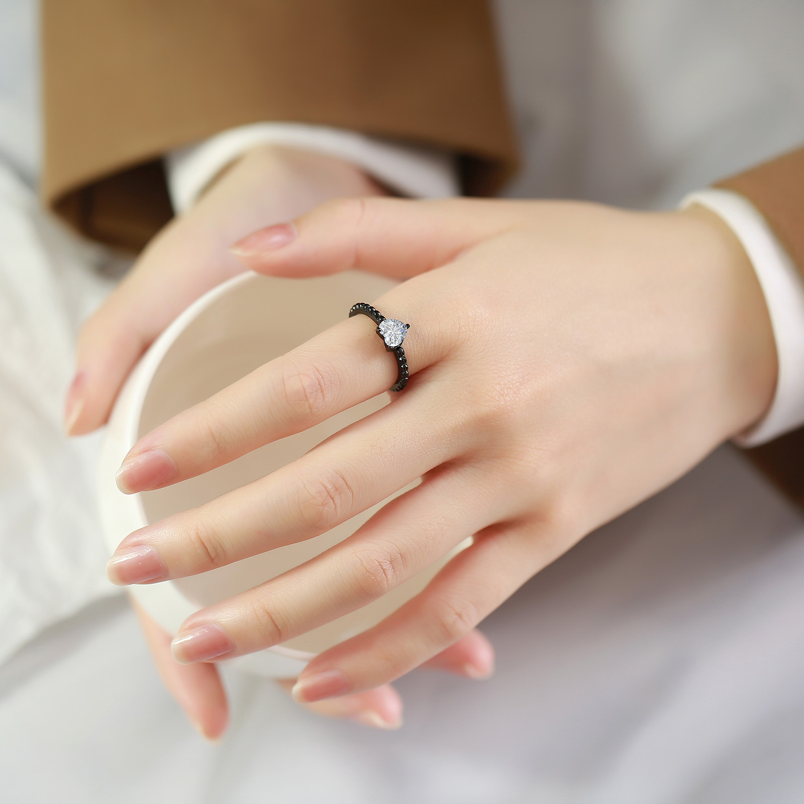 Simple Style Heart Shape Stainless Steel Rings Inlay Zircon Stainless Steel Rings display picture 5