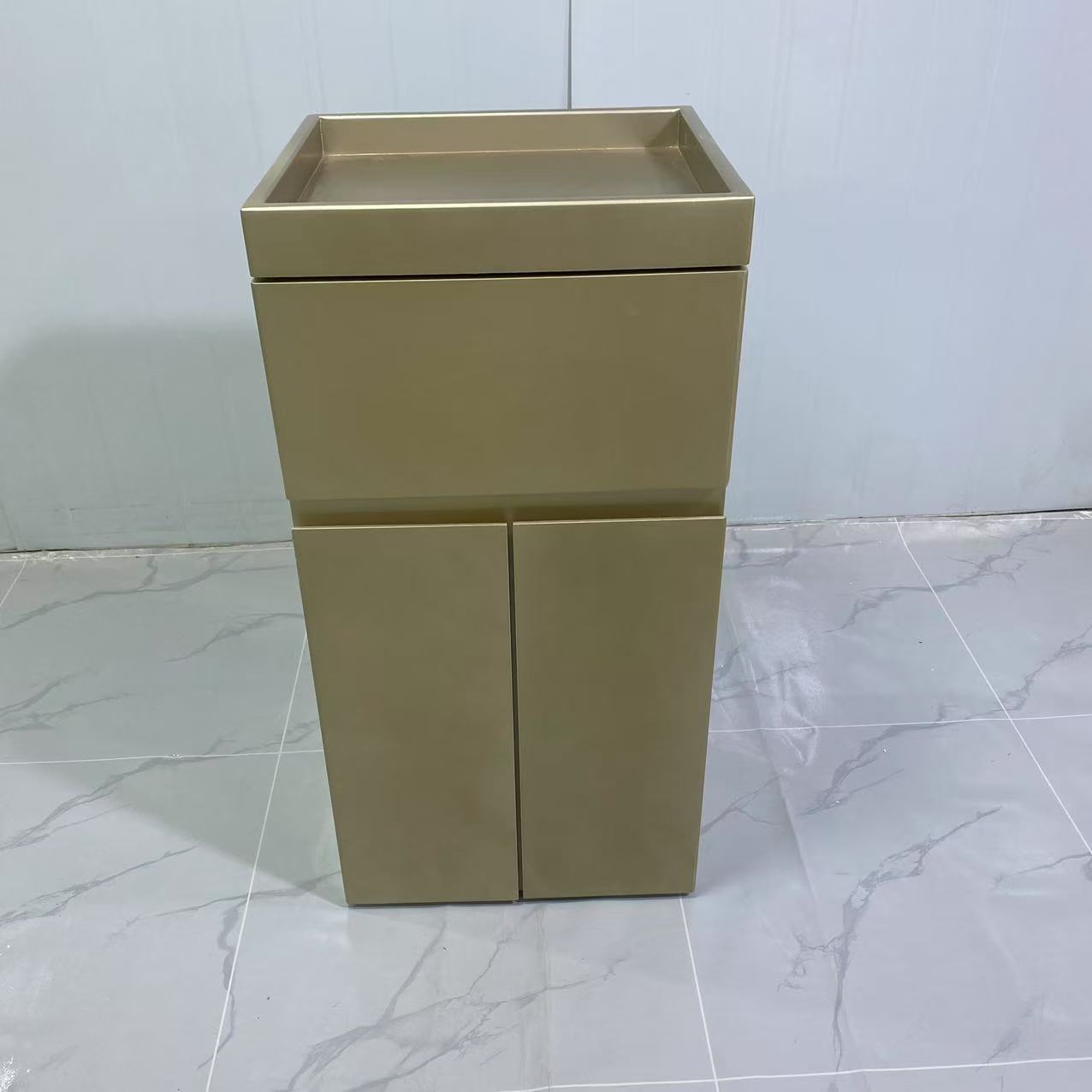 Gabinete de herramientas de moda barbería proceso de pintura de cocción multicapa armario de almacenamiento tipo cajón con lámpara de gran capacidad