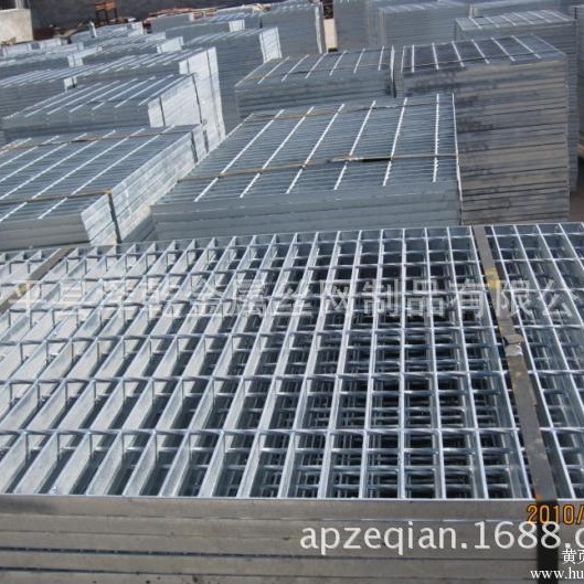 厂家现货供应钢格栅盖板 水渠沟盖板平台楼梯踏步齿形防滑