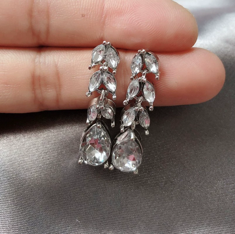 Длинные серьги, (торговля через границу), оптовая продажа
