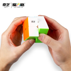 奇藝啓蒙s2二級 中英語対応 光る六色啓蒙S2級 入門レベル ルービックキューブ パズル
